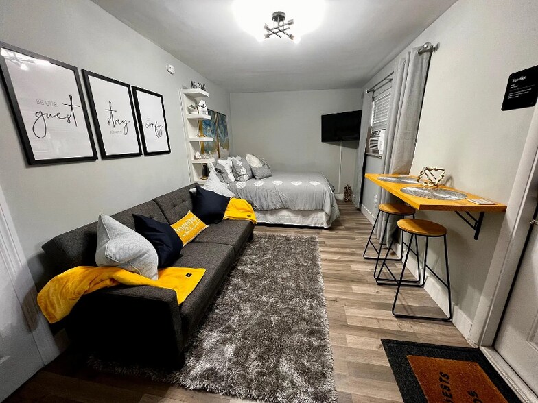 Building Photo - 780 NW 141st St