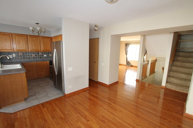 Building Photo - 3162 Cambria Ct