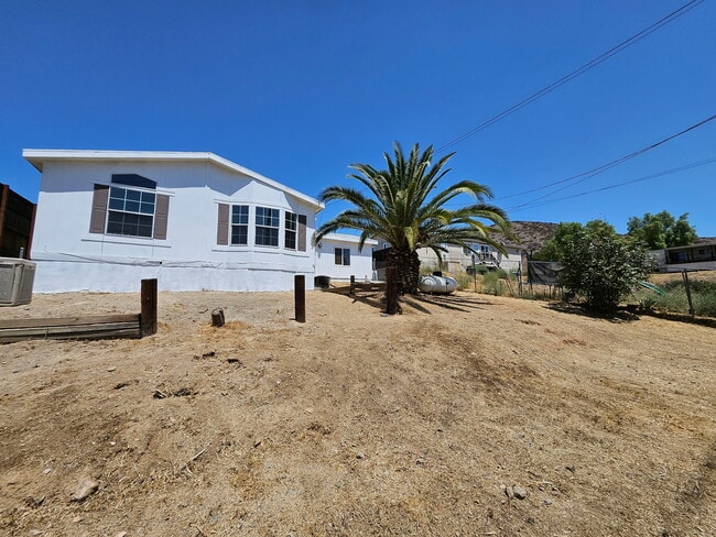 Building Photo - 24405 Manzanita Rd