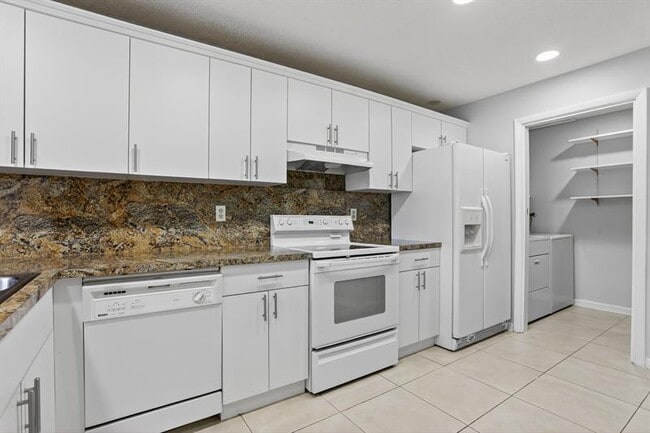 Building Photo - 10071 NW 36th St