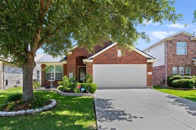 Building Photo - 18123 Almond Place Lane