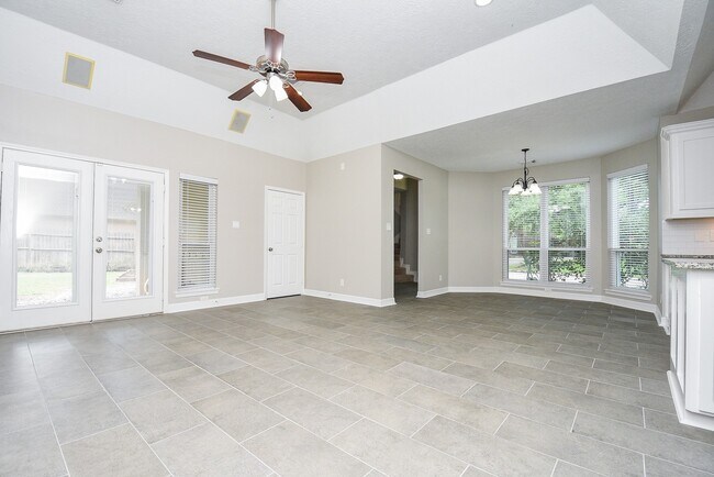 Building Photo - 15831 Conners Ace Dr