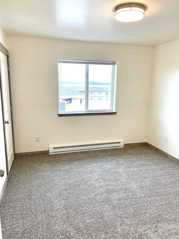 Building Photo - 801 Gibbon St