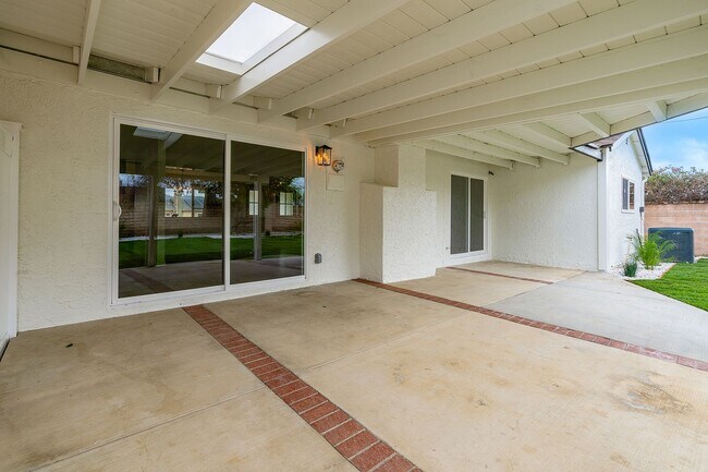Building Photo - 3569 Austin Ave