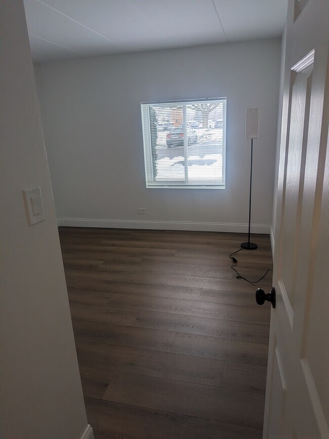 Building Photo - 201 E Janata Blvd