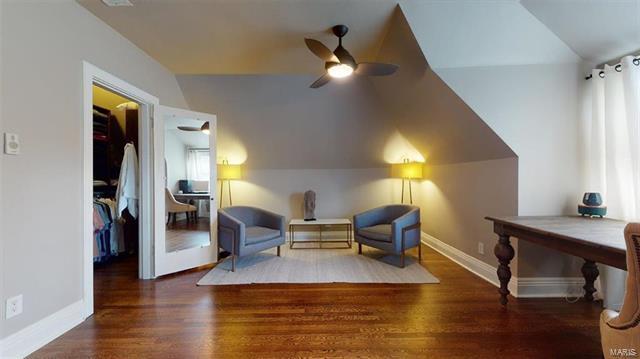 Building Photo - 7625 Wydown Blvd