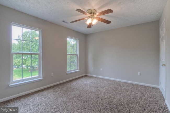 Building Photo - 11 St Williams Way