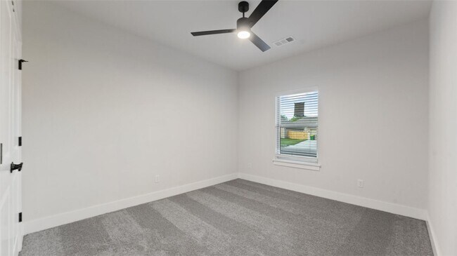 Building Photo - 97 N Adler Ave