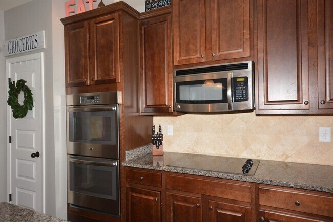 Building Photo - Home For Rent - 4427 Grove Landing Drive Grovetown, GA 30813