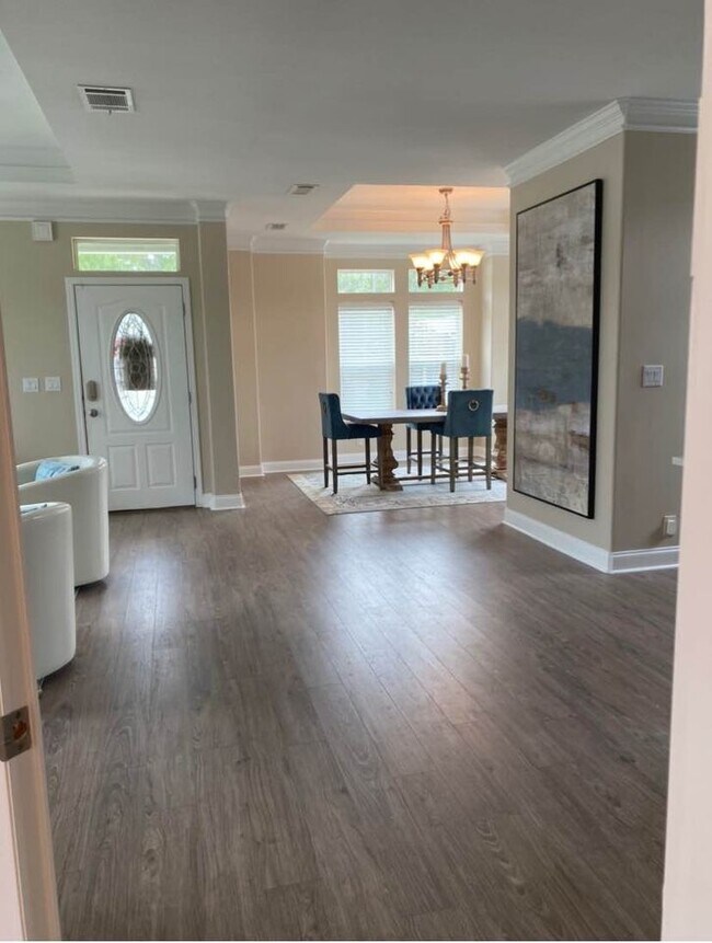 Building Photo - 5025 Coquina Crossing Dr