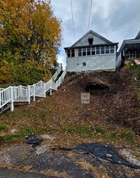 Building Photo - Pet Friendly - Beautifully Updated 3-Bedroom Home in Hanover Township