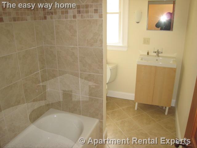 Building Photo - 6 Giles Park