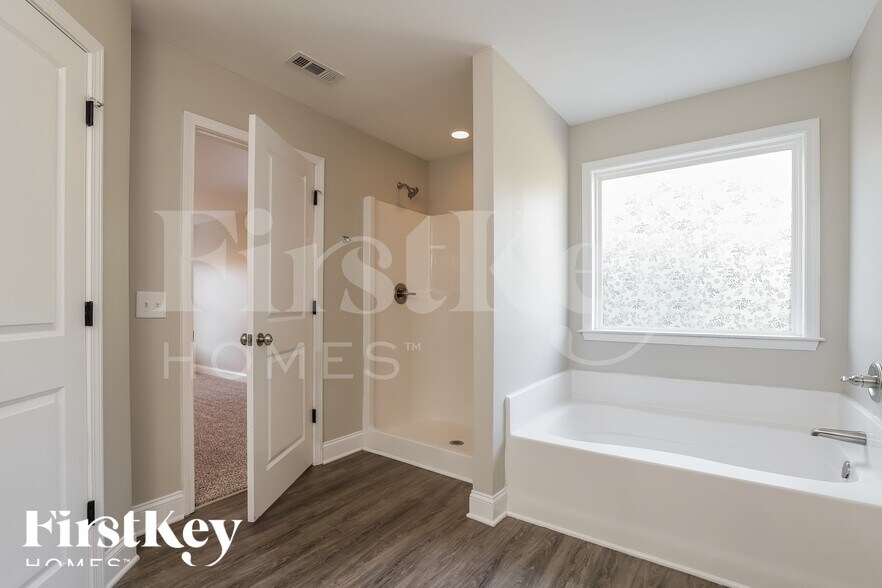 Building Photo - 5730 Grant Station Dr