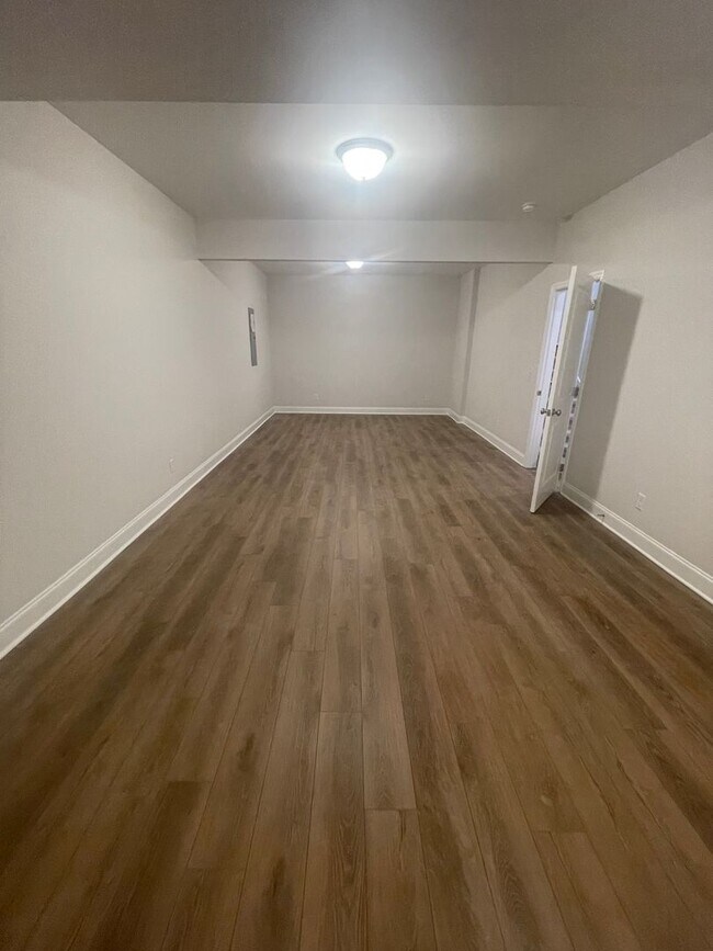 Building Photo - Ooltewah Rental 3 Bedrooms + Full Finished Basement