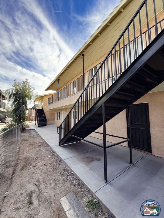 Building Photo - 912 Fourth St