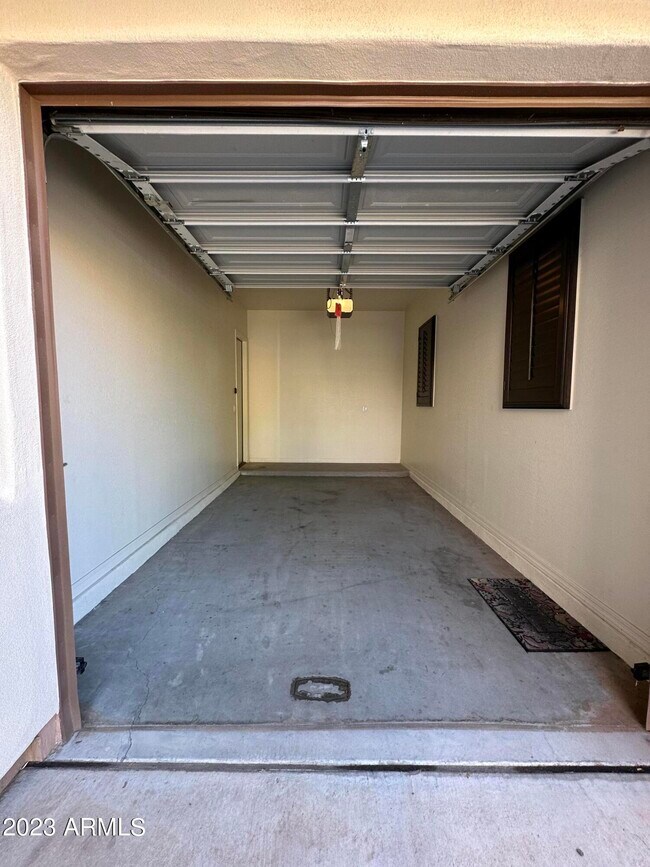 Building Photo - 2251 E Azalea Dr