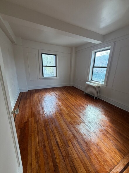 Building Photo - 25 N Harrison St