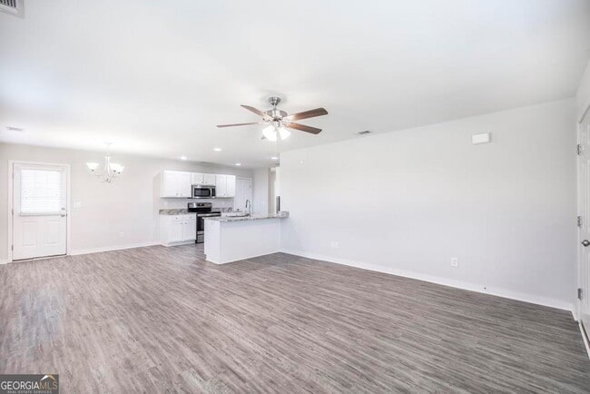 Building Photo - 101 Shasta Dr