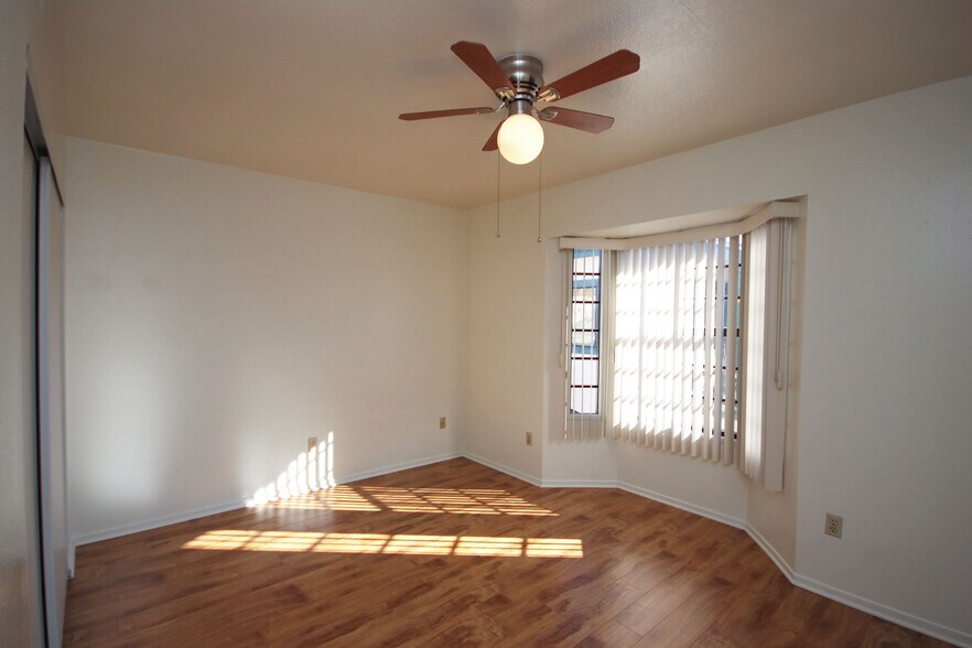 Building Photo - 74 S Meridith Ave