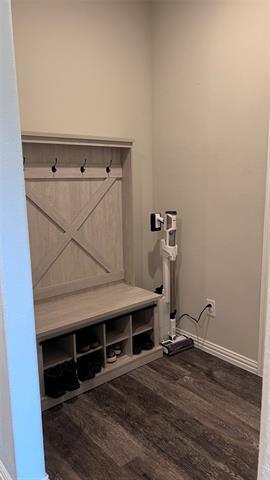 Building Photo - 3242 Deckard Dr