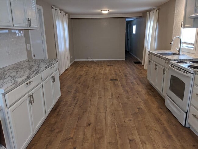 Building Photo - 11730 US-92