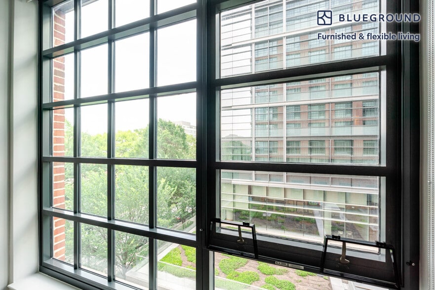 Building Photo - 770 Maine Ave SW