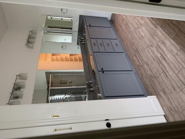 Building Photo - 25718 N 20th Ave