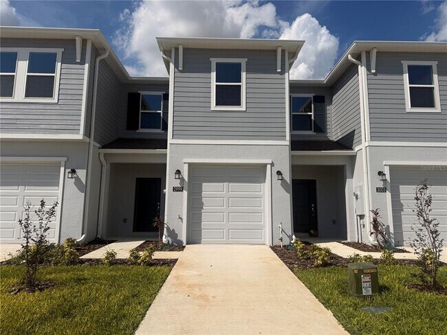 Primary Photo - 2999 Maloof Dr