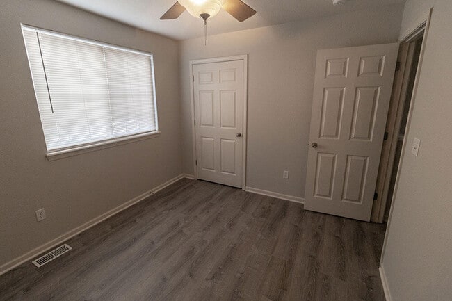 Building Photo - 3916 Snowy Owl Dr