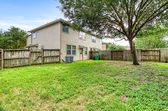 Building Photo - 24558 Folkstone Cir