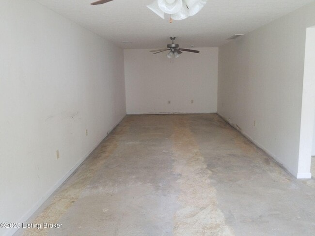 Building Photo - 737 Andra Dr