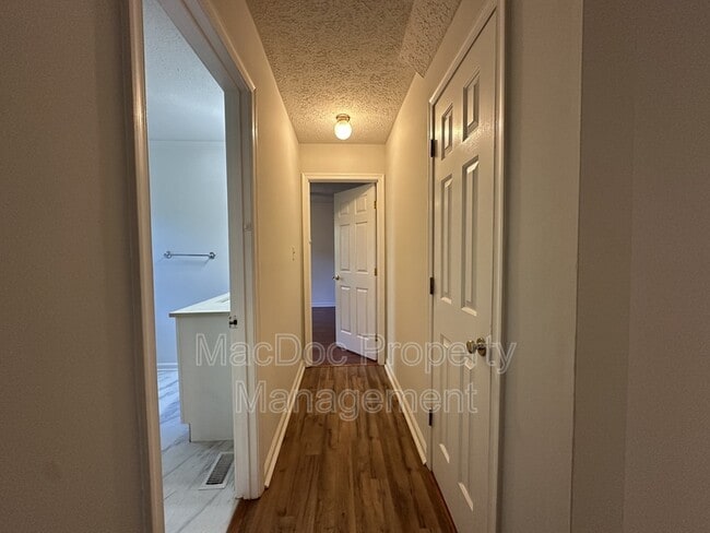 Building Photo - 12235 Pinyon Ln