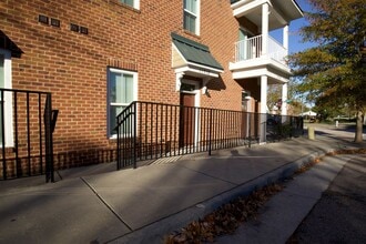 Building Photo - The Fountain Square Apartments