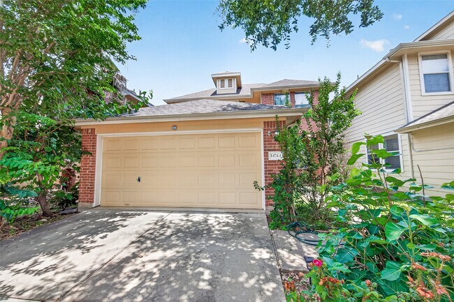 Building Photo - 14744 Branchwest Dr