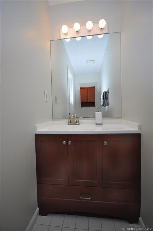 Building Photo - 93 Litchfield Ponds Dr