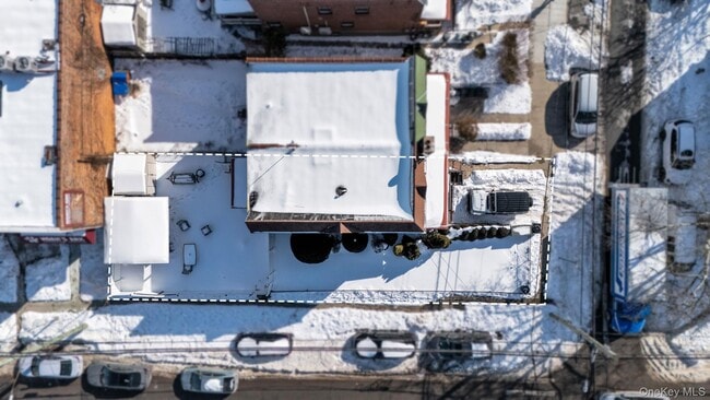 Building Photo - 1701 Burnett St