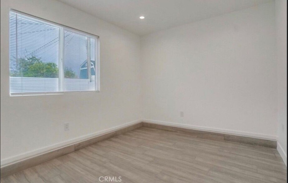 Building Photo - 15219 Ibex Ave