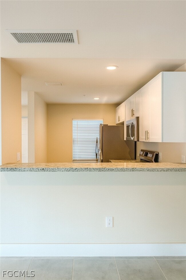 Building Photo - 1631 SW 1st Ave