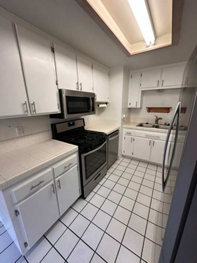 Building Photo - 2BD | 2BA Condo in Spring Valley!