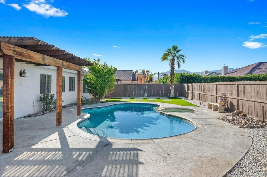 Building Photo - 41617 Beadling