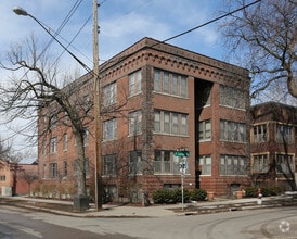 Building Photo - 2124 Garfield Avenue South