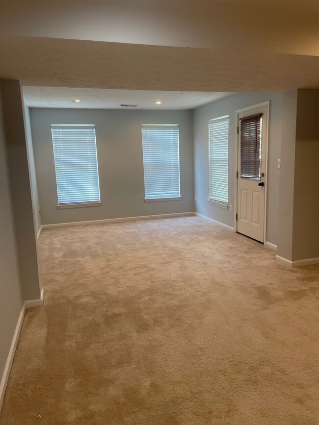 Basement exit - 1409 Pangbourne Way