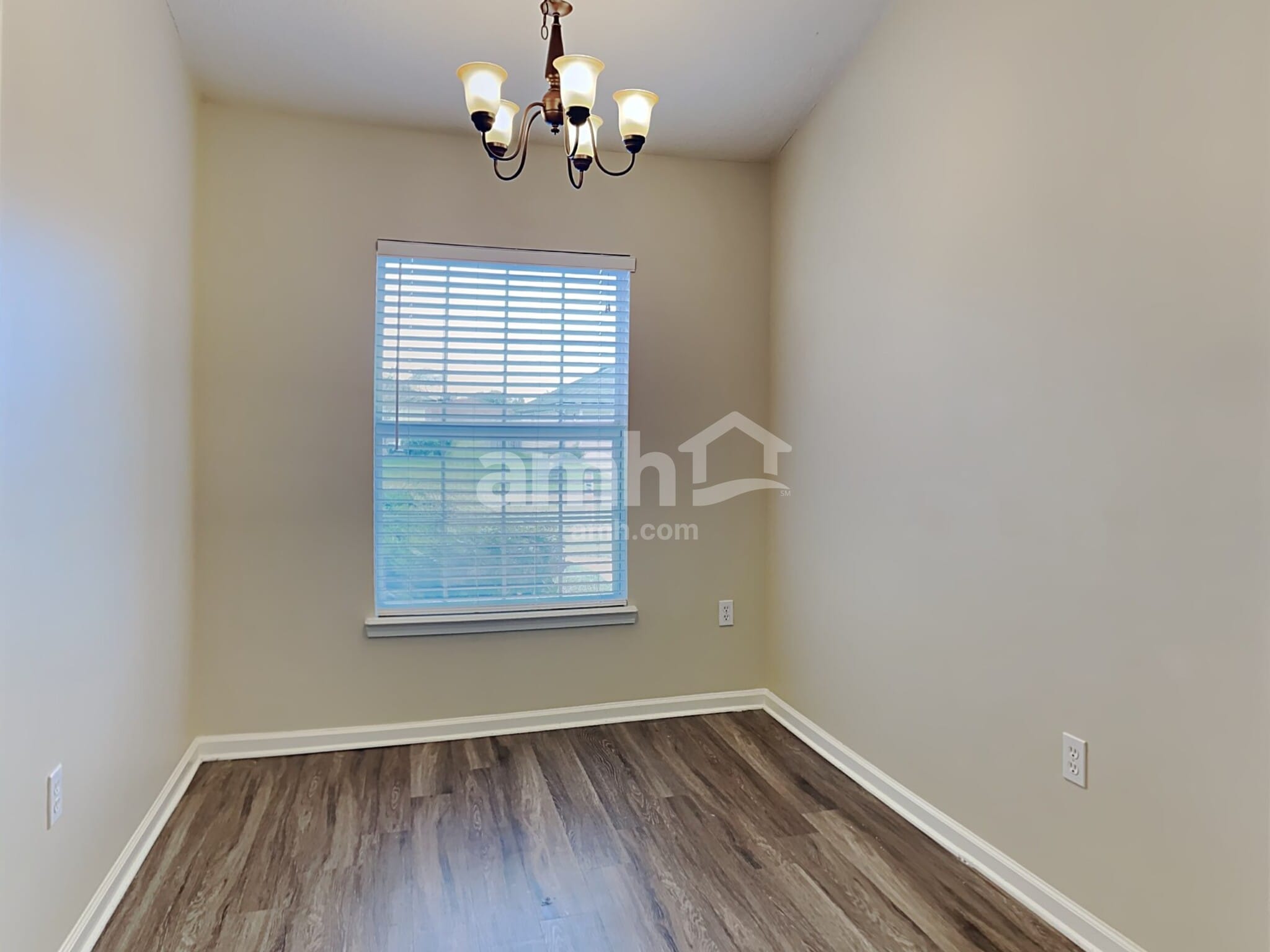 Building Photo - 6732 Gentle Oaks Dr