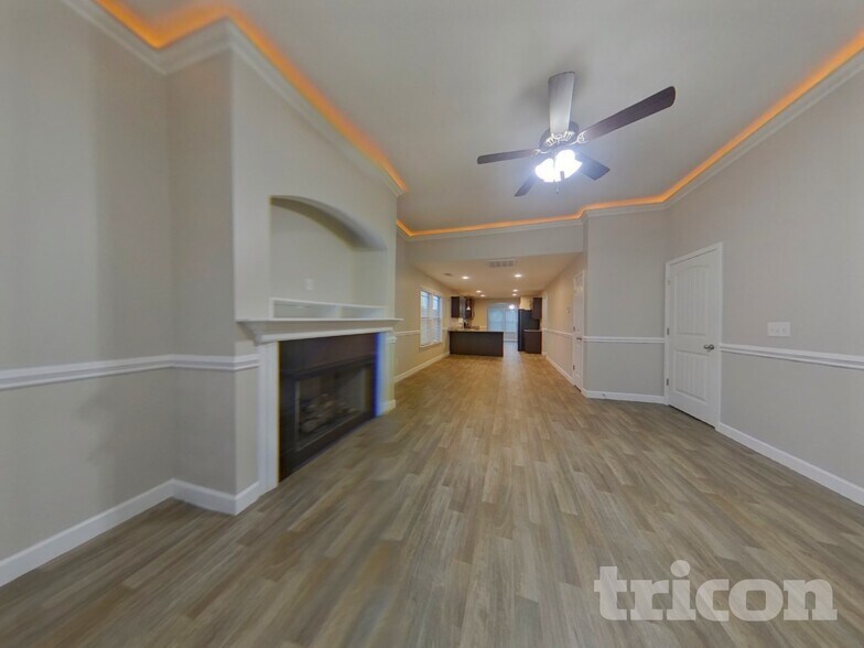 Building Photo - 801 Alley Ridge Dr