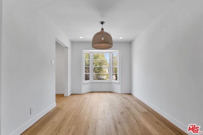 Building Photo - 2216 Ashland Ave