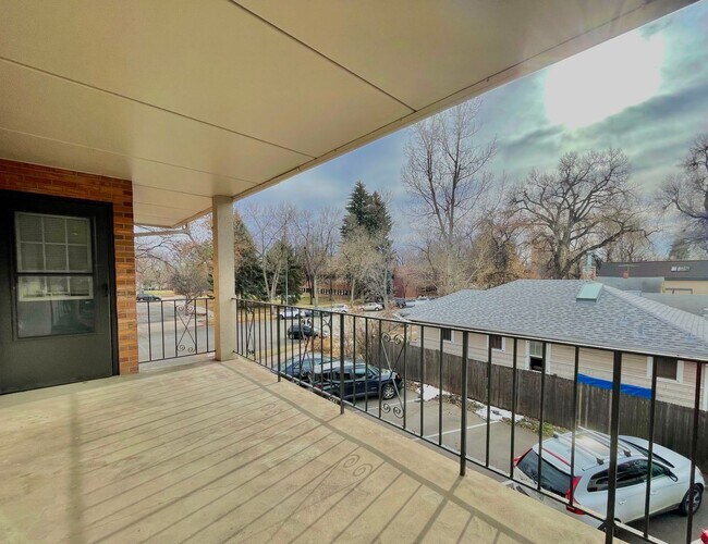 Building Photo - Adorable Condo in Perfect Fort Collins Location!