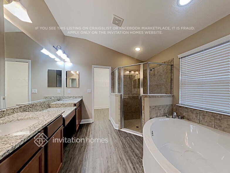 Building Photo - 4518 Song Sparrow Dr