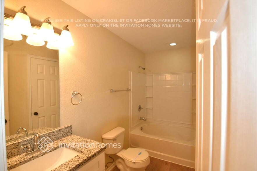 Building Photo - 9944 Osprey Dr