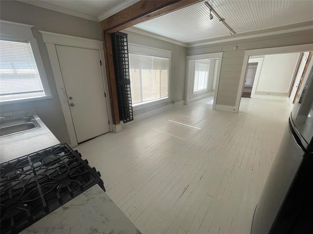 Building Photo - 1118 N Zang Blvd