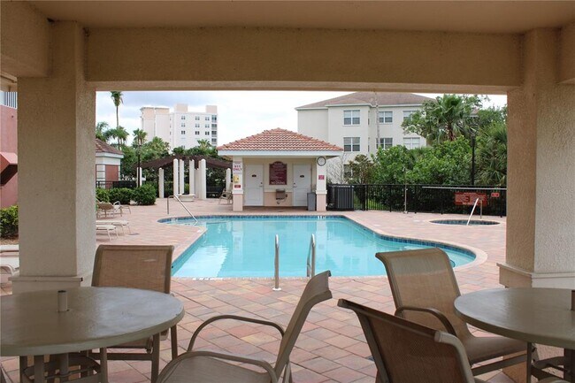 Building Photo - 2825 Terra Ceia Bay Blvd